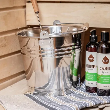 Cozy With Sauna, Near Center